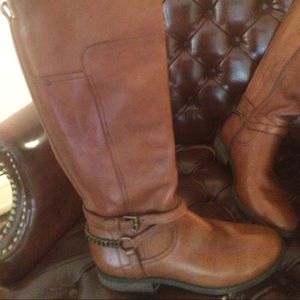 Marc Fisher ladies 8.5 medium brown leather boots